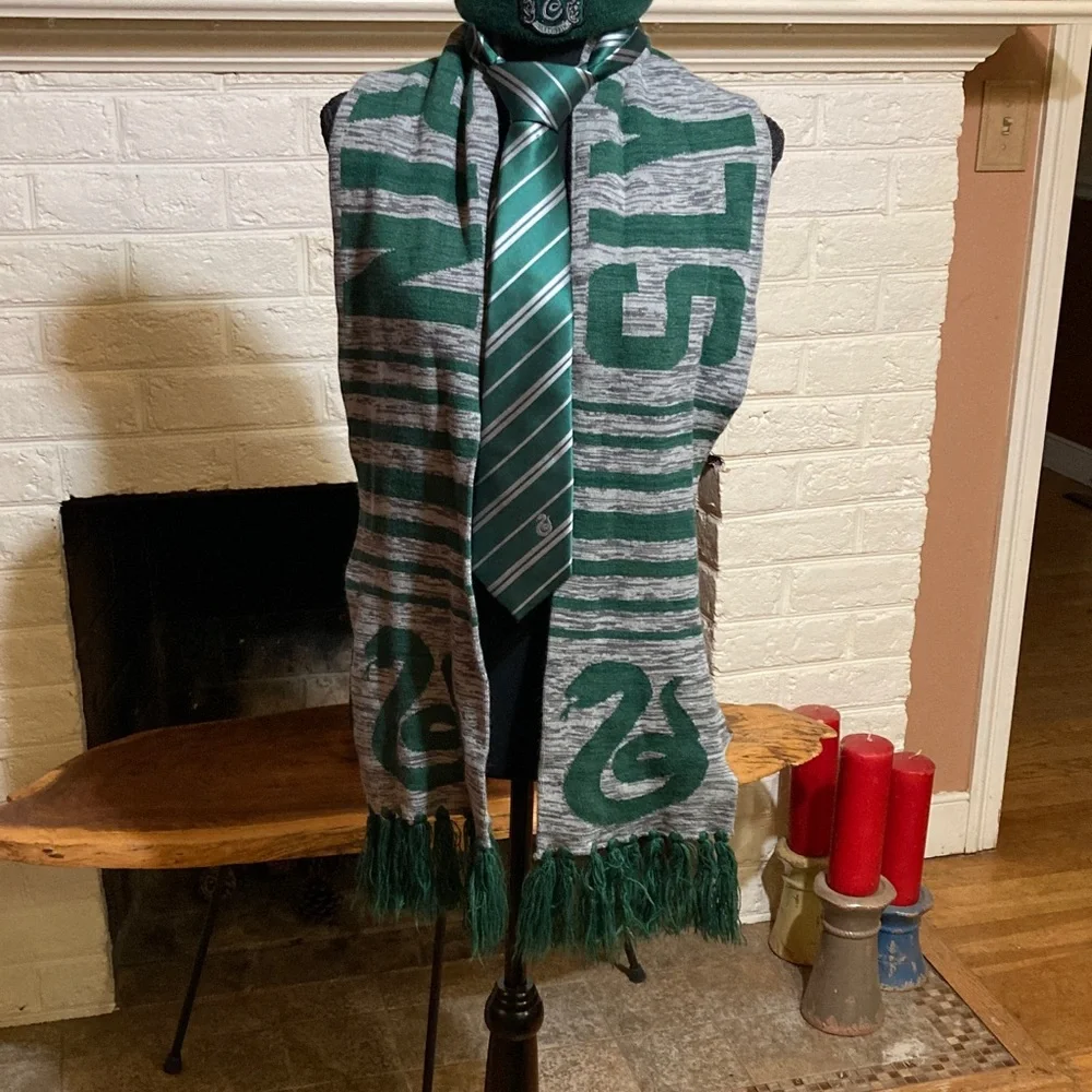 Slytherin Green Crest Scarf /hat /tie House Crest Knit Accent